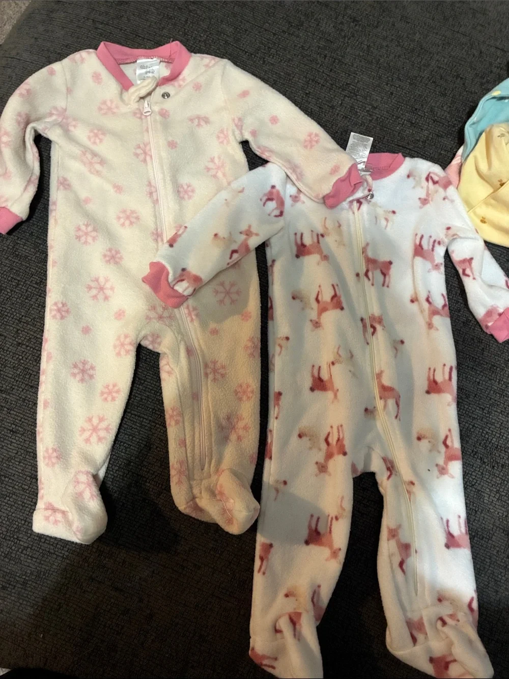 10pc 0-3 months footies bundle for baby girl brands Carter's ,Gerber ChicPea